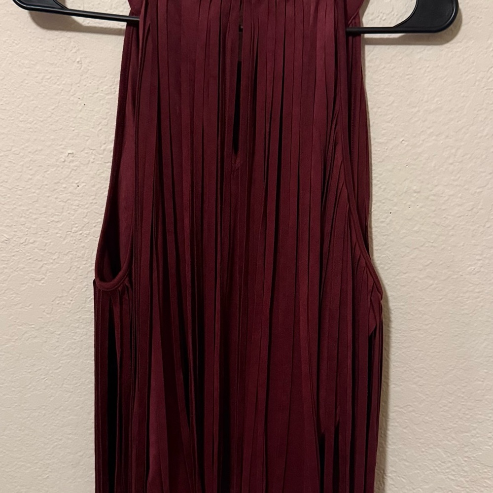 Burgundy Sleeveless Pleated Top